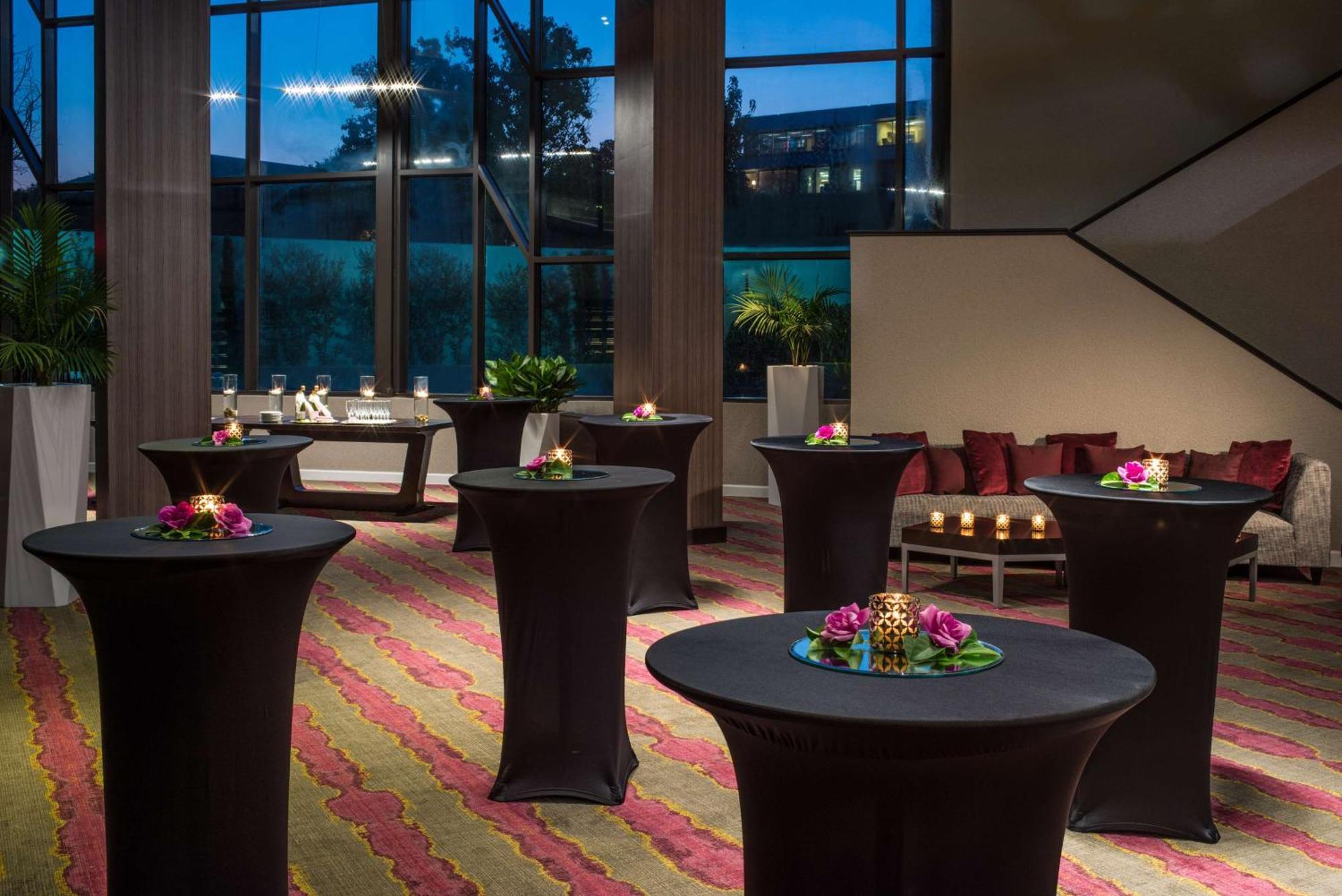 Doubletree By Hilton Austin Northwest - Arboretum Экстерьер фото