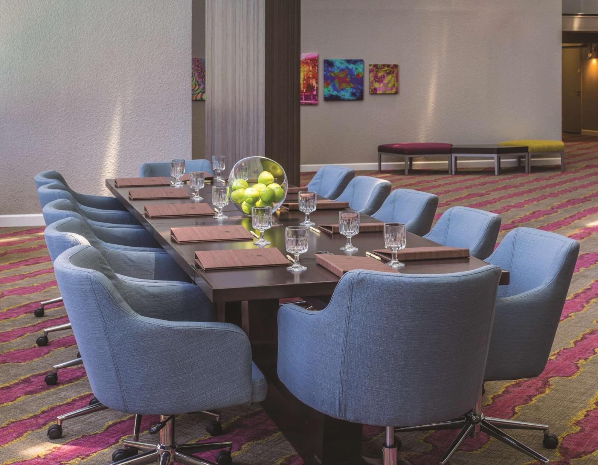 Doubletree By Hilton Austin Northwest - Arboretum Экстерьер фото